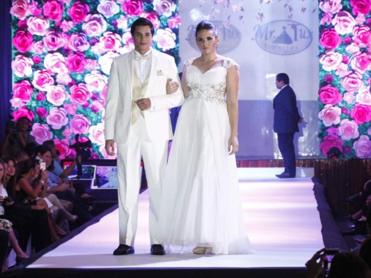 Spring Fashion Show 2016 de los seniors EIS  