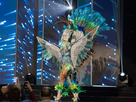 Los mejores trajes típicos de Miss Universo