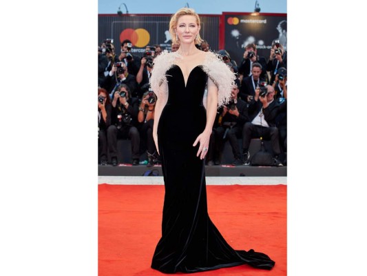 Cate Blanchett in Armani Privé