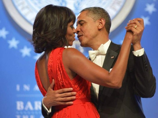 La historia de Michelle y Barack Obama en imágenes