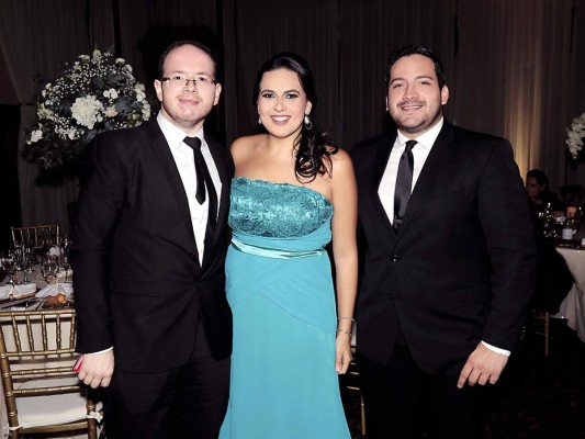 Giries Kanawati y Mira Bandack se casan