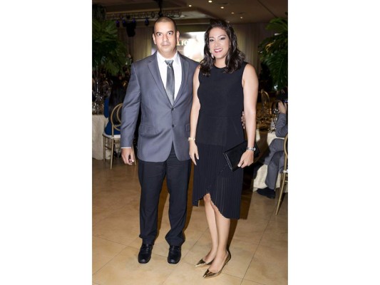 Camilo Kafati recibe homenaje El Forjador 2017  