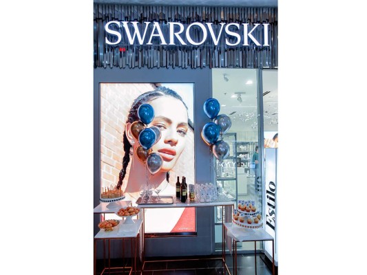 Swarovski cautiva con sus piezas de colección para esta temporada