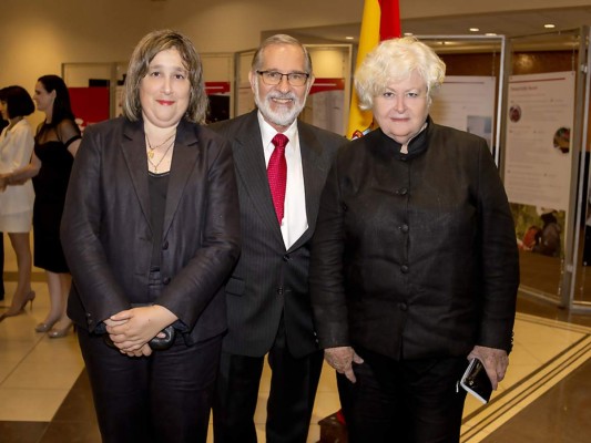 Elegante velada para celebrar la Fiesta Nacional de España  