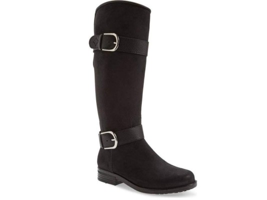 Nordstrom nos sorprende con sus knee boots resistentes a las lluvias