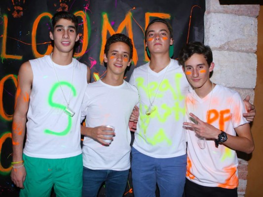 Neon Party por una noble causa