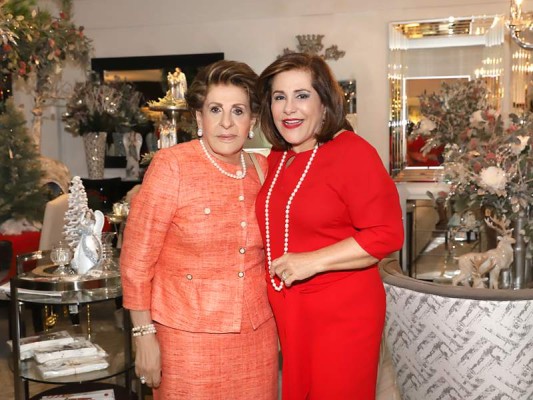 Gloria Kafati y Marcela Facusse