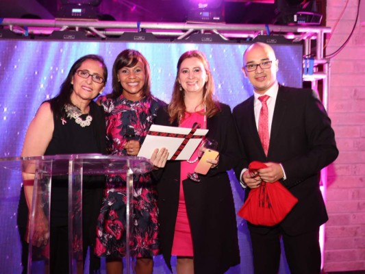Estilo Pink Party for a cause Parte II