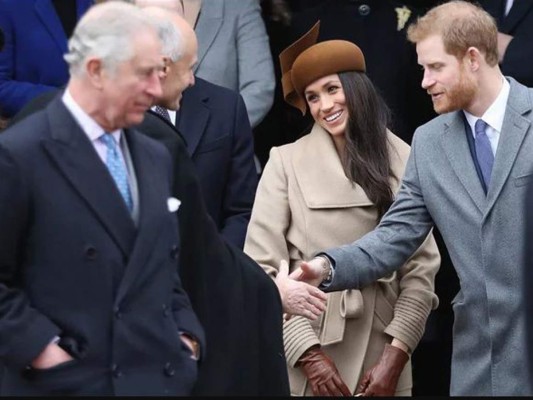 El príncipe Charles será quien entregue a Meghan Markle en el altar