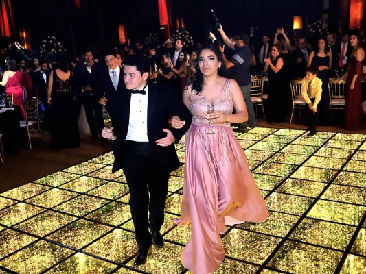 Gabriel Zoza y Ana Lucia Flores
