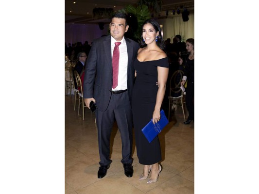 Camilo Kafati recibe homenaje El Forjador 2017  