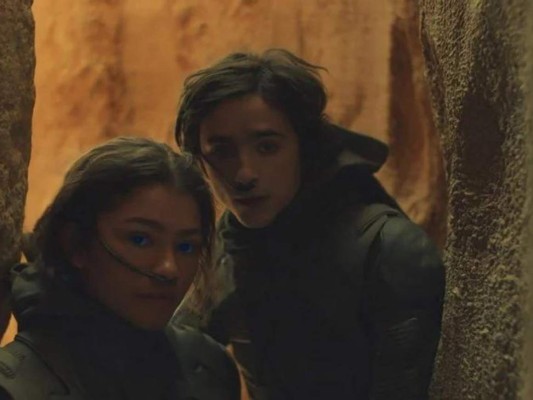 Reciente se estrenó el tráiler de la película Dune, en donde Zendaya trabajará junto al guapísimo Timothée Chalamet. Esta es una película adaptada a la historia y premiada novela Homónima, que fue publicada en 1965 por Frank Herbert.