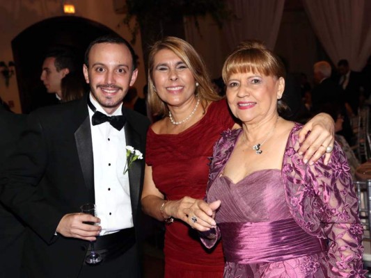 Boda de Dulce María Chacón e Iván Urzaiz