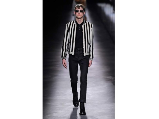 El impresionante desfile de Saint Laurent en Paris Fashion Week 2019