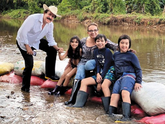 Xiomara Castro, una mujer de familia