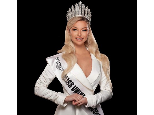 <br/>Blerta Veseli, Miss Kosovo. Estudiante de último año de arquitectura y le apasiona la lectura y la meditación. Ha sido parte de dos proyectos de ONG para la mejora de la vida en Kosovo: Science for Change y KMUNA.