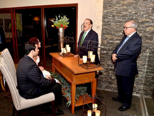 Boda civil de Ana Ortéz y Nicolás García