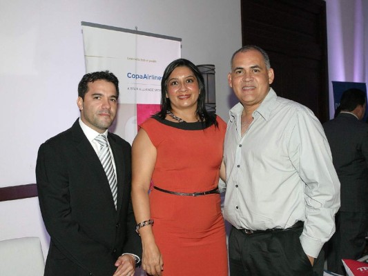 Transmundo y FCM Travel Solutions  