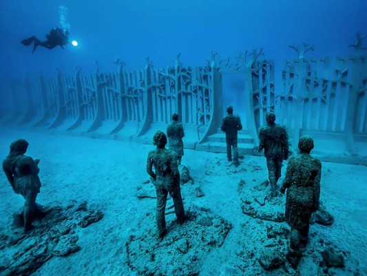 Museo de Arte Submarino, Florida, EEUU<br/>No te pierdas la oportunidad de visitar el primer museo submarino, inaugurado en la costa de Grayton Beach State Park en Walton Florida<br/>