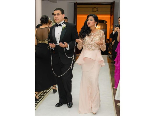La boda de Verá Lucía Díaz y José Luis Melara