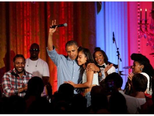 Después de cantar 'Feliz Cumpleaños' a Malia junto a Janelle Monae y Kendrick Lamar en la Casa Blanca el pasado 4 de julio en 2016.