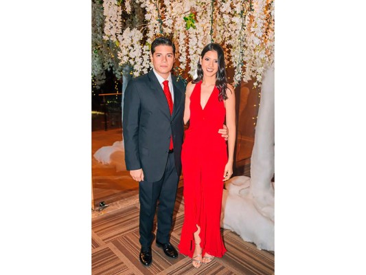 Daniel Pitsikalis y Alexandra Zgheibra celebran su fiesta de bodas  