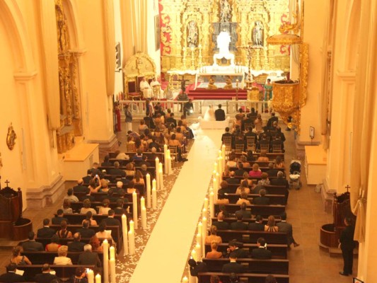 Boda de Alexa Villeda y Eduardo Caprile