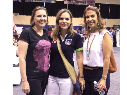 Trunk show 'Seasons Trends' de la Escuela Internacional Sampedrana