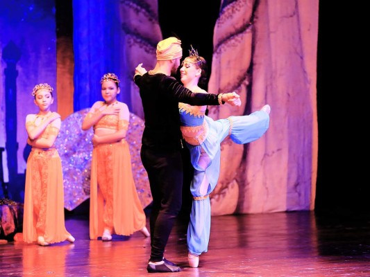 Mágica presentación de La Academia de Baile ADAGIO