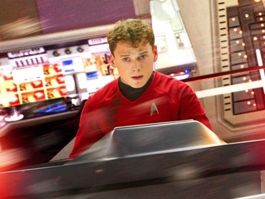 Anton Yelchin muere en accidente de tránsito