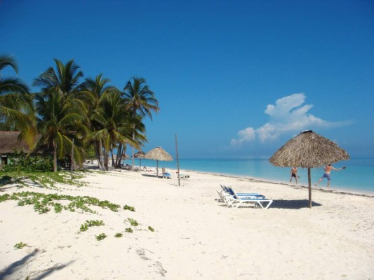 West Bay en Roatán, entre las mejores playas