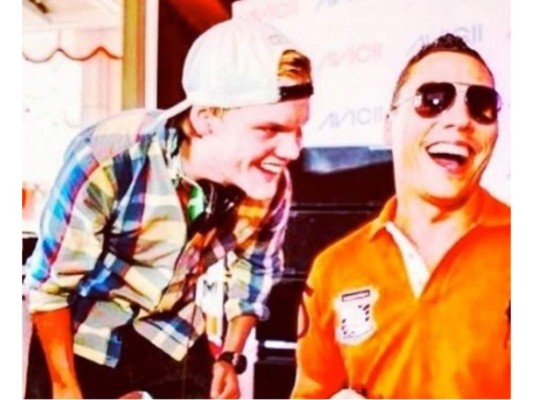 'las palabras no pueden describir como me siento en este momento... te voy a extrañar hermano' -Dj Tiesto