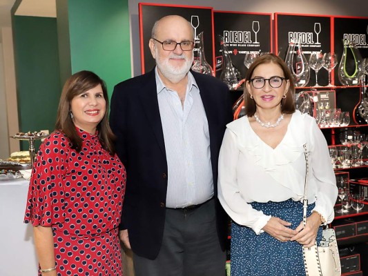 Cóctel Navideño en Eleganza Tegucigalpa