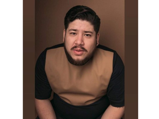 Jurek Jablonicky, sigue recibiendo reconocimienientos a nivel internacional. Estuvo invitado junto a otros directores en el festival Pantalla Latina en Chile y de igual forma como invitado en los Premios Fénix en México, además también presentó su cortometraje Todos Bailaban en Alemania