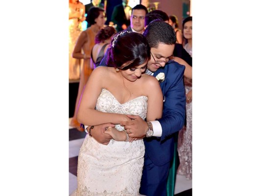 Inolvidable fiesta nupcial Anchecta-Mayes