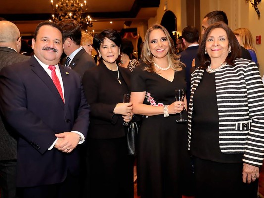 Fervor, amor y patriotismo durante la celebración de la independencia de los Estados Unidos