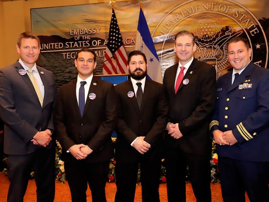 Fervor, amor y patriotismo durante la celebración de la independencia de los Estados Unidos