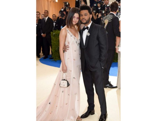 Rompen Selena Gómez y The Weeknd