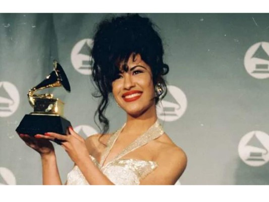 Selena Quintanilla: mira el tráiler de su serie 'El Secreto de Selena'