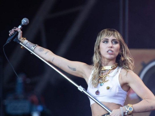 Miley lanza nueva canción tras ruptura con Liam Hemsworth