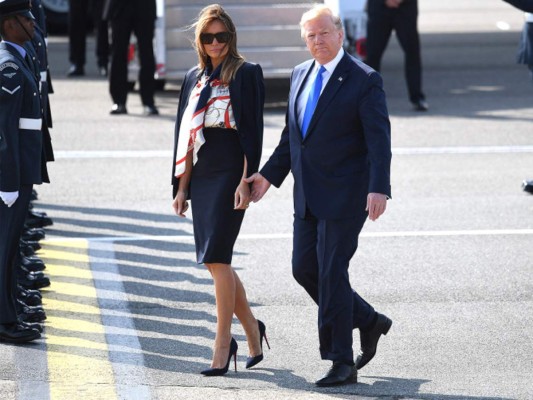 Trump se duerme en el discurso de la Reina. Este y otros detalles en la visita oficial del presidente al Reino Unido