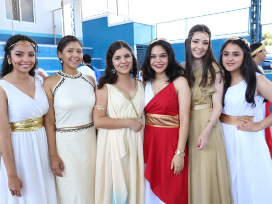 Macris School Seniors Greek Day