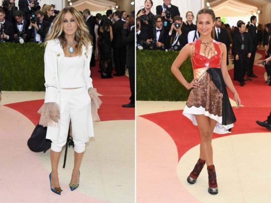 Sarah Jessica Parker en Monse y Alicia Vikander en Louis Vuitton