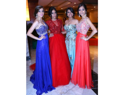 Mayan School celebra su prom al estilo los Oscar