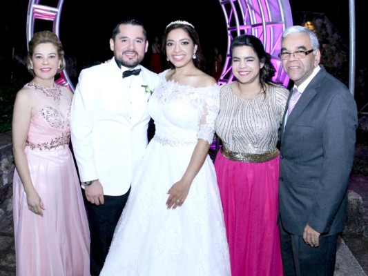 La boda de Kimberly Martínez y Nelson Muñoz