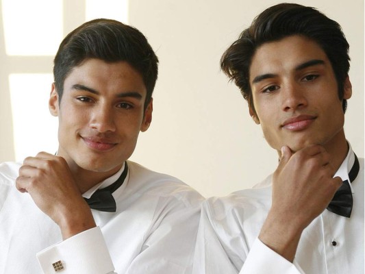 Siva y Kumar Kaneswaran. La vida de estos famosos gemelos siempre ha estada ligada, ambos iniciaron en las pasarelas modelando para famosas firmas luego Siva se desprendió para incorporarse a la banda de The Wanted.