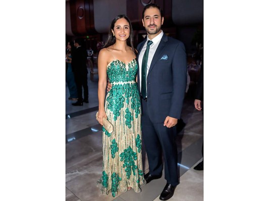 Fiesta nupcial para Joaquín Echeverrí y Adriana Hawit  