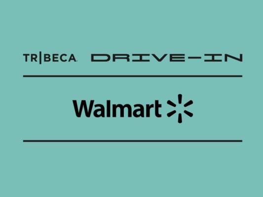 Walmart convertirá sus estacionamientos en autocines  