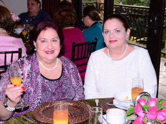 El cumpleaños de Mary Tinoco