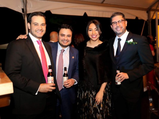 Recepción de la boda Vivianne Alvarado y Enrique Álvarez